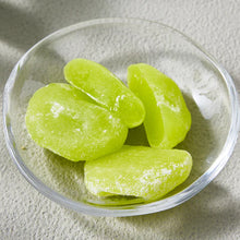 Załaduj obraz do przeglądarki galerii, Seiki Shine Muscat Grape Mochi (mochi o smaku winogrona Muskat) 130g