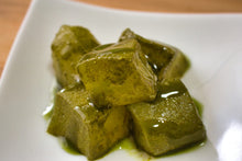 Load image into Gallery viewer, Marukin Mochikon Matcha (Słodycze z konnyaku i matcha) 113g