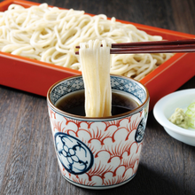 Załaduj obraz do przeglądarki galerii, Soba Juwari - 100% mąki z rdzenia gryki "Shin Seiro" 180g