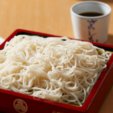 Załaduj obraz do przeglądarki galerii, Soba Juwari - 100% mąki z rdzenia gryki "Shin Seiro" 180g