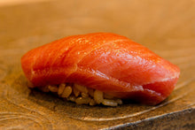 Załaduj obraz do przeglądarki galerii, Czerwony ocet "Akasu" 1.8L