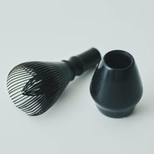 Załaduj obraz do przeglądarki galerii, Japoński Chasen do Matchy "Kurochasen"