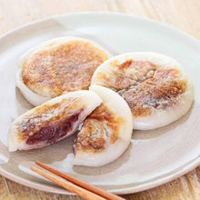 Load image into Gallery viewer, Yaite Taberu Anko Mochi Ogura An (ryżowe ciasteczka mochi do gotowania z pastą z czerwonej fasoli) 3p 90g
