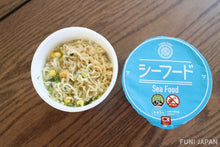 Załaduj obraz do przeglądarki galerii, Freedom Ramen Seafood（Makaron instant w kubku z owocami morza７０ｇ）
