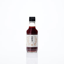 Load image into Gallery viewer, Sakae Shoyu Koikuchi Soy Sauce (Premium naturalny ciemny sos sojowy) 200 ml / 720 ml
