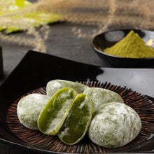 Załaduj obraz do przeglądarki galerii, Seiki Mochi Matcha (mochi o smaku matcha) 130g
