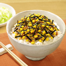 Load image into Gallery viewer, Marumiya Noritama Furikake (Przyprawa do ryżu z jajkiem i wodorostami Nori) 28g
